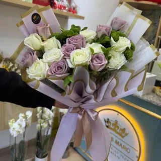 Bouquet Nightingale