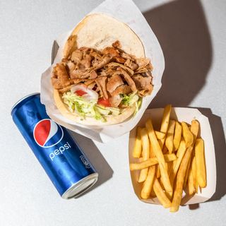 Kebap + patatas + bebida