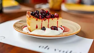 TARTA  DE QUESO CON FRUTAS DEL BOSQUE