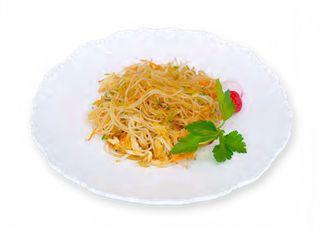 47. Spaghetti di riso con verdure