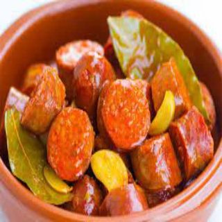 Chorizo a la sidra (ración)