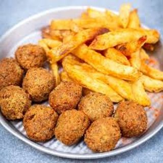 20 Falafel Con Patatas