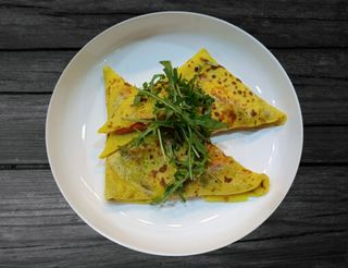 Млин з лососем та сиром моцарелла