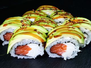 Salmon Awokado 8 szt