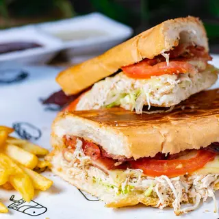 colita cubana