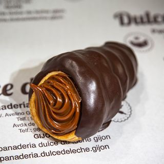 Cañoncito Hojaldre De Chocolate