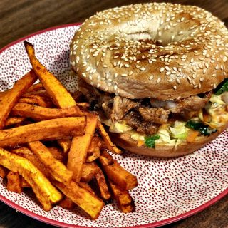 Bagel Pulled Pork