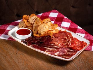 Пивна тарілка (200/30г)