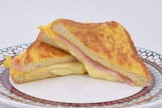 17. Sándwich De Jamón Dulce