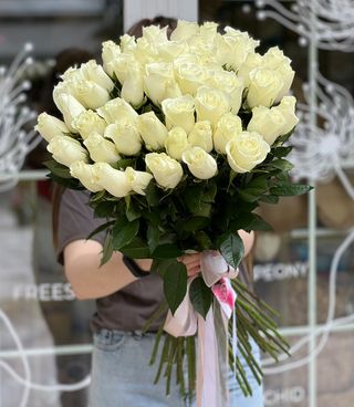 Trandafiri albi  - 51