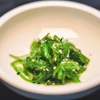 Wakame salad