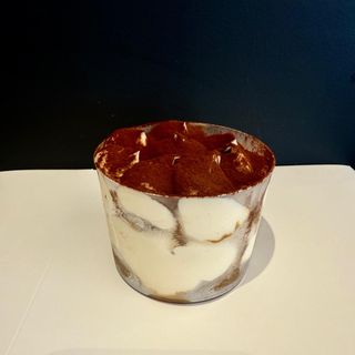 Tiramisú semifreddo