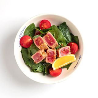 Салат с тунцом и АВОКАДО