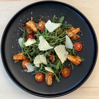 Ensalada "César" con langostinos