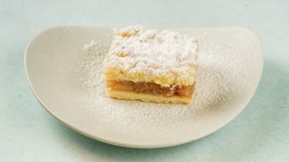 Pita od jabuka 2 kocke 