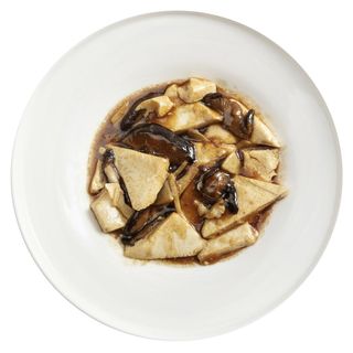 Tou fu con funghi e bambù