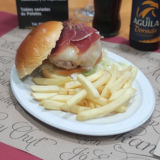hamburguesa de serrano y secreto