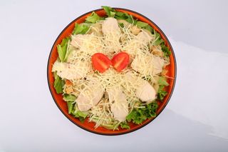 Салат "Цезарь" с курицей (1 пор.)