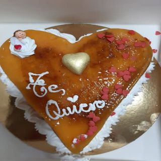 Tarta de bizcocho de naranja Casera