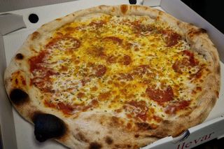 Pizza Pepperoni (30 Cm.)