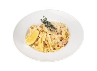 Талиателе със сьомга (320г)