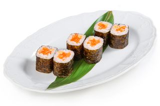 Спайс рол з лососем