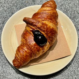 Croissant vegano marmellata frutti di bosco
