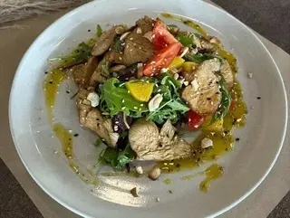 Салат з індичкою (200g)