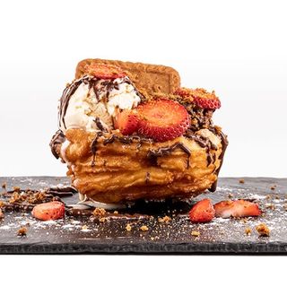 Churro Ice Strawberry Lotus