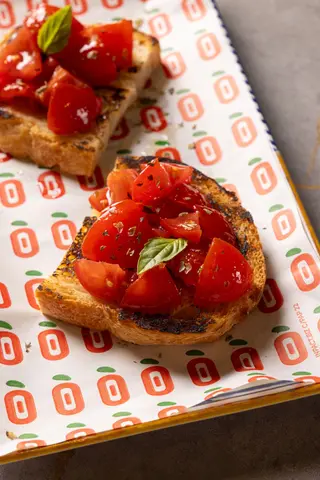 Bruschetta CLASSICA (2 pezzi)