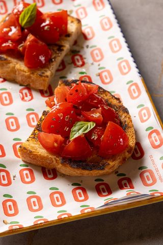 Bruschetta CLASSICA (2 pezzi)