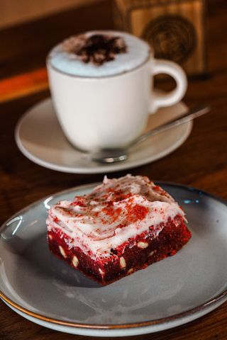 BROWNIE RED VELVET