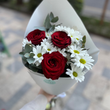 გვირილა და ვარდები