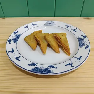 Mini chamuças vegetarianas