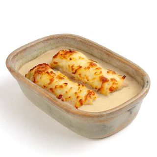 Tapa de canelón de pollo a l'ast