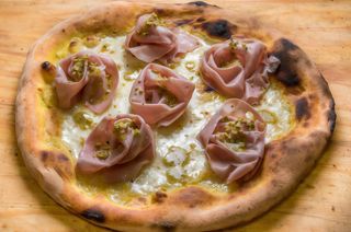 Pizza Pistacho (30 Cm.)