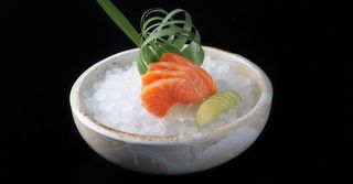 Sashimi salmone - 4 pezzi
