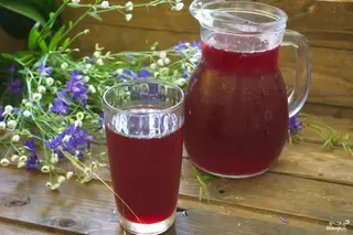 Компот ягодный (1 л.)