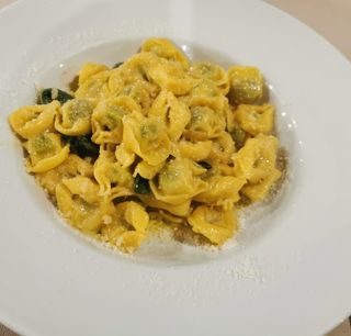 Ravioli cu spanac și brânză proaspătă