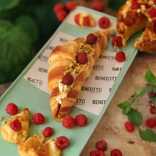 Mascarpone de Pistachio e Framboesas