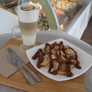 Crepes con dulce de leche