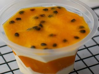 Трайфл Десерт у стаканчиках від Чудновська пастрі (4 види) Манго маракуйя