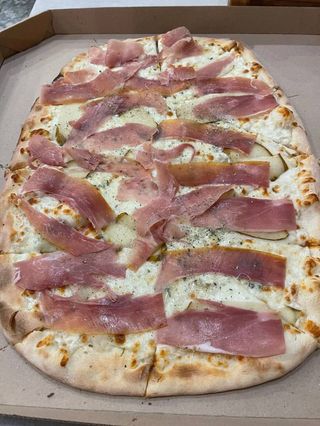 Піца  Прошутто (1090г)42см