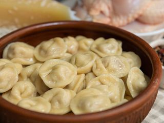 Пельмені з курячим філе та сиром Пармезан (300 грам) (300g)