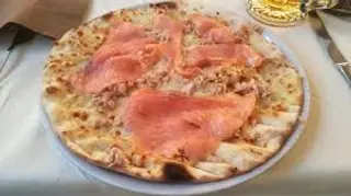 Al salmone