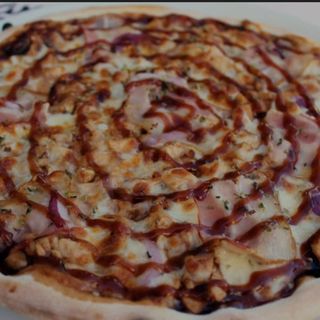 Pizza barbacoa de la casa (mediana)