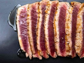 Tuna steak
