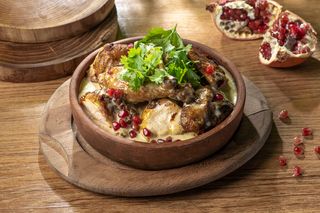 ტაბაკა შქმერული სოუსით