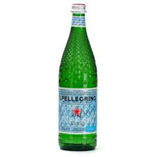 Газирана вода San Pelegrino (750мл)
