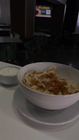 Dumplings with potatoes and fried onions